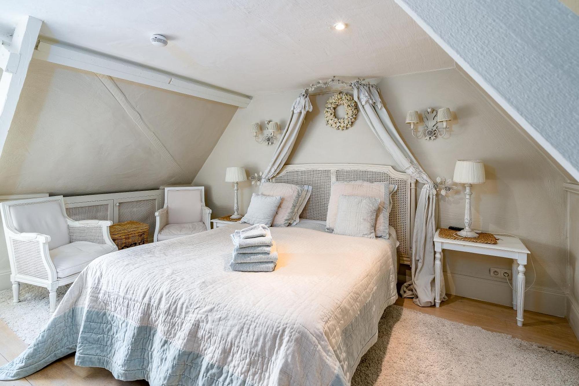 Guesthouse B&B De Loverlij Varsenare 外观 照片